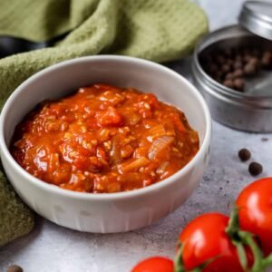 TOMATEN UIENSAUS